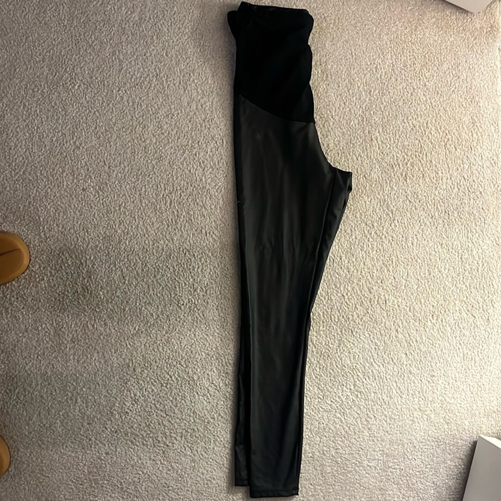 Maternity leggings